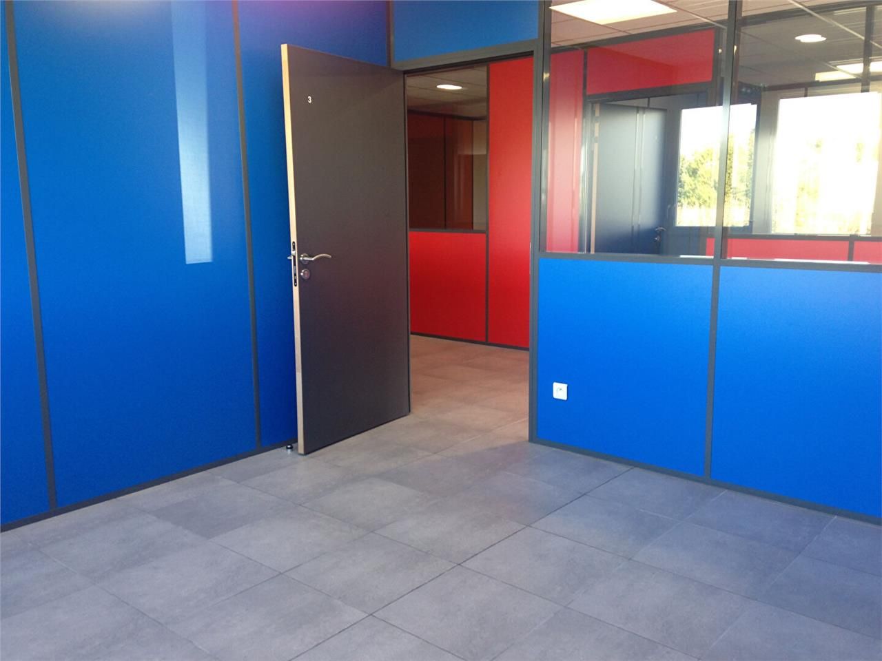 Location bureaux 300.00 m² à LIMOGES