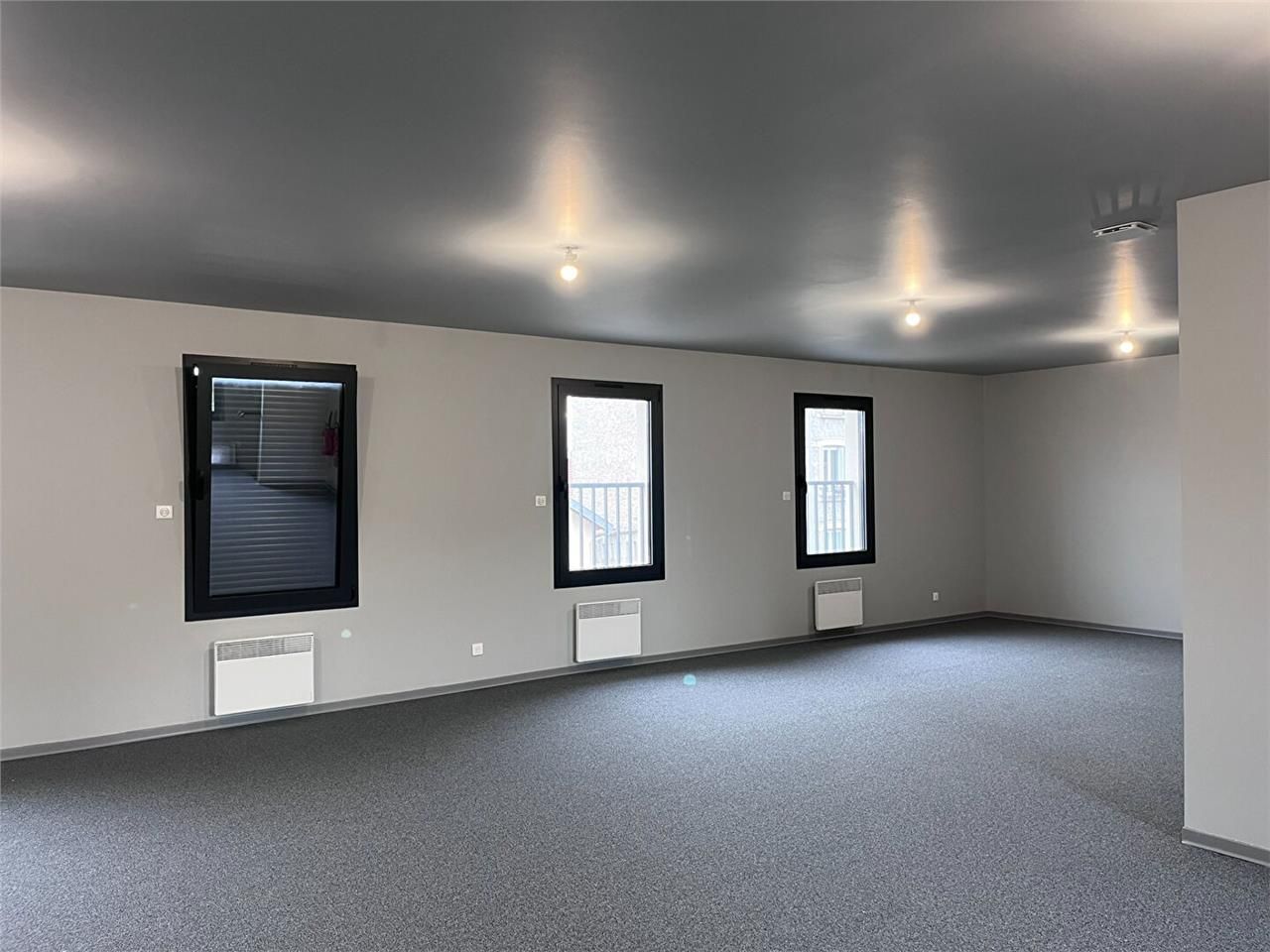 Vente bureaux 185.00 m² à LIMOGES