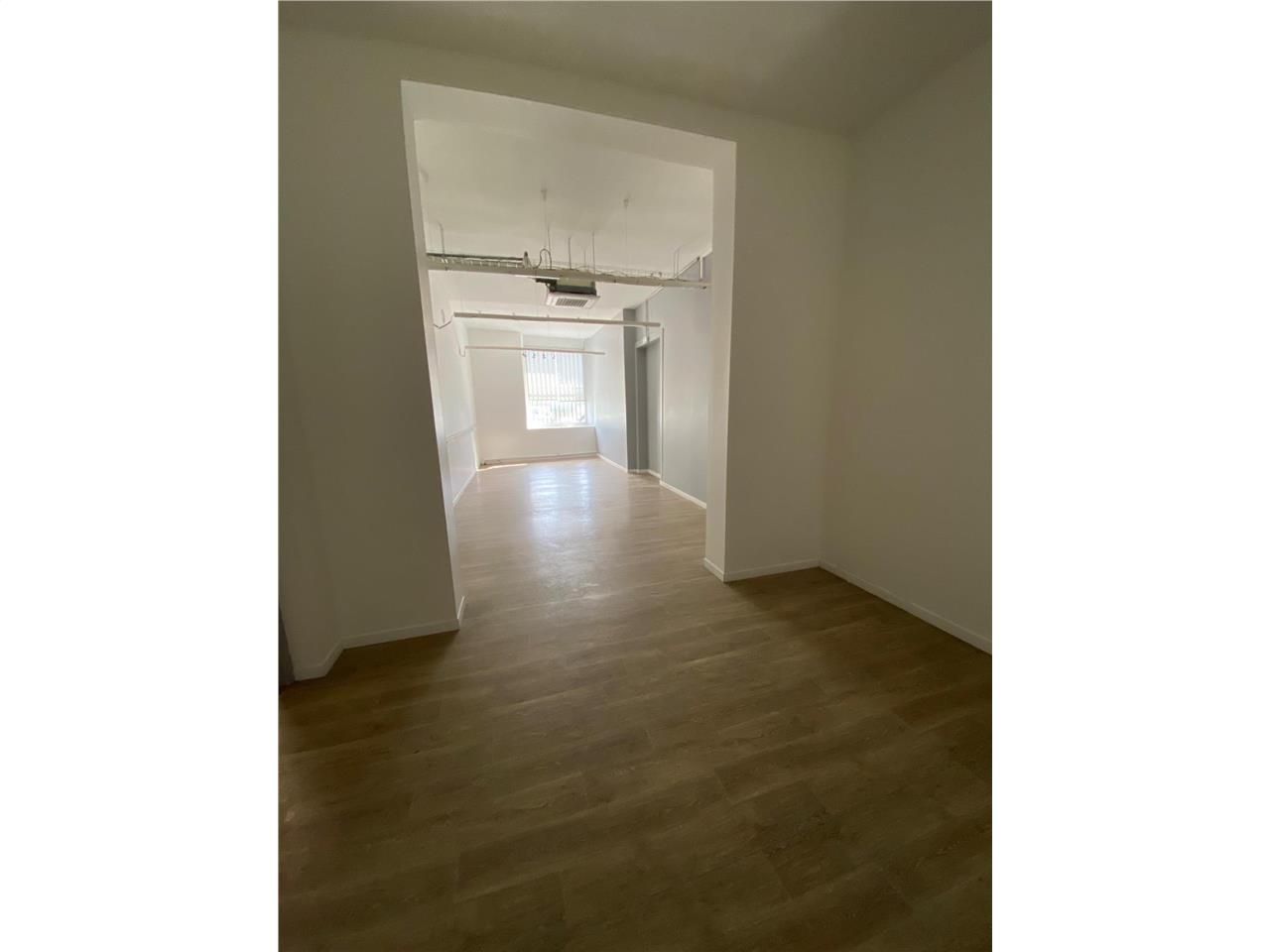 Location bureaux 342 m² à Bordeaux