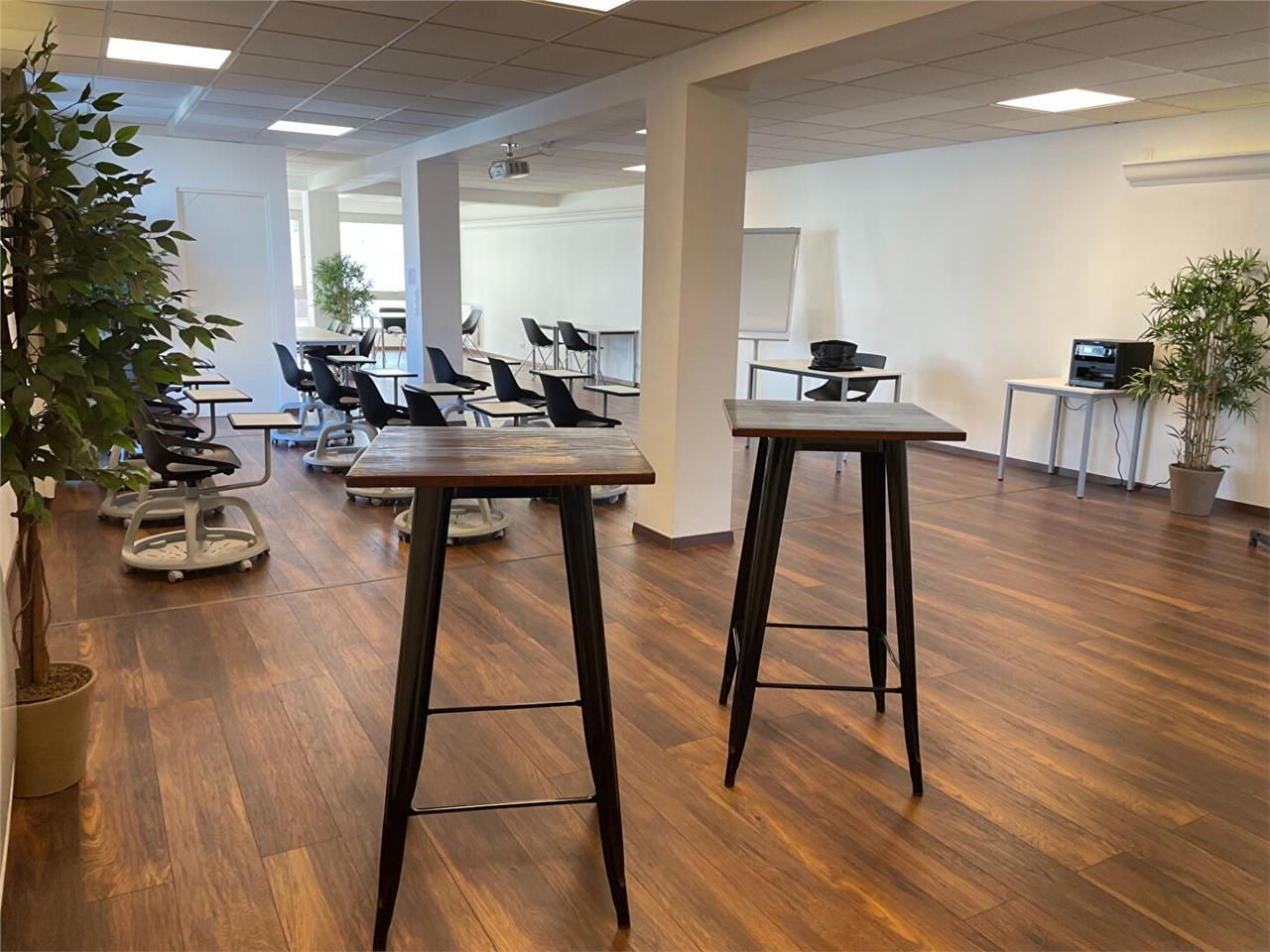 Vente bureaux 106.00 m² à LONS LE SAUNIER