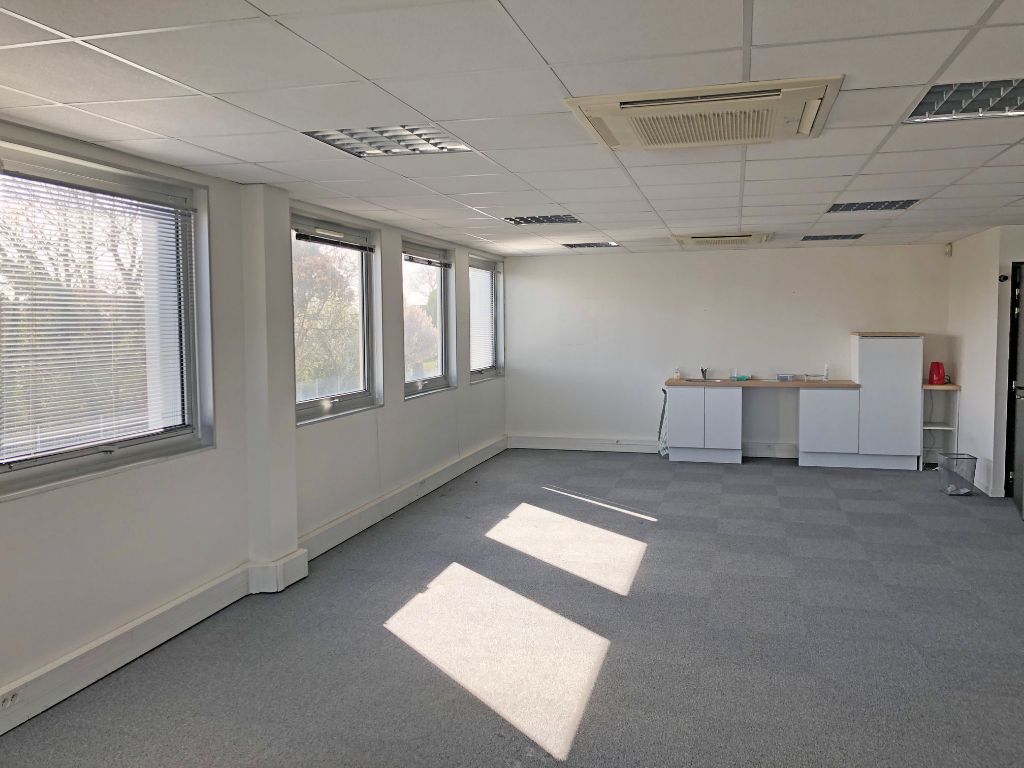 Location bureaux 295.00 m² à COLOMIERS