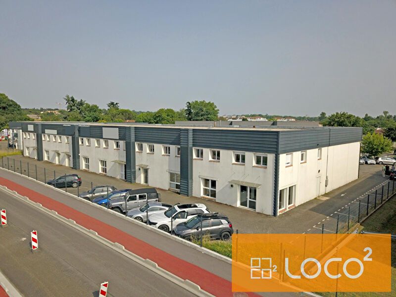 Vente local 290.00 m² à L UNION