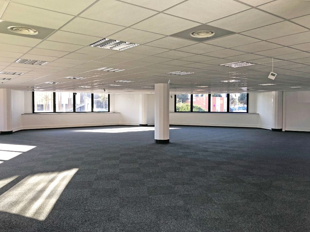 Location bureaux 214.00 m² à BLAGNAC