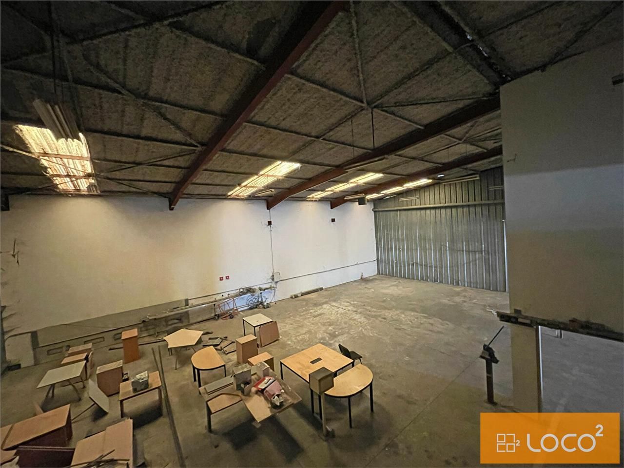 Vente local 605.00 m² à SAINT ALBAN