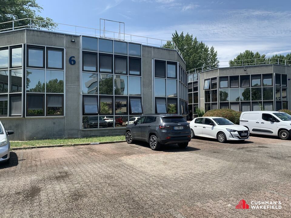 Location bureaux 95.28 m² non divisibles