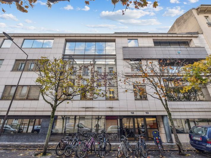 Location bureaux 948 m² à Vincennes