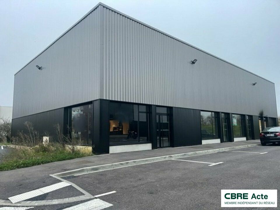 Location local commercial 155 m² non divisibles