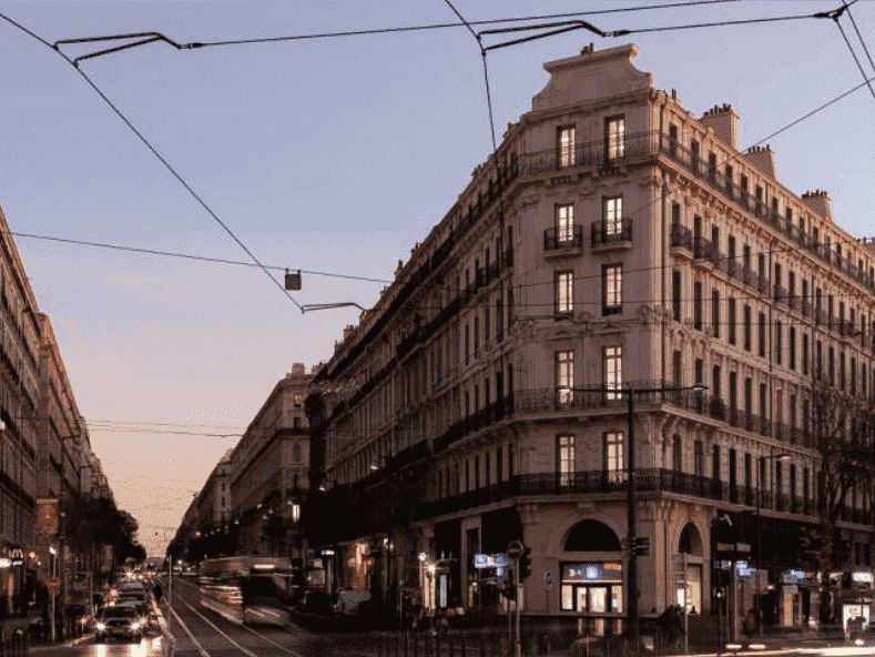 Location centre d'affaires 0 m² non divisibles