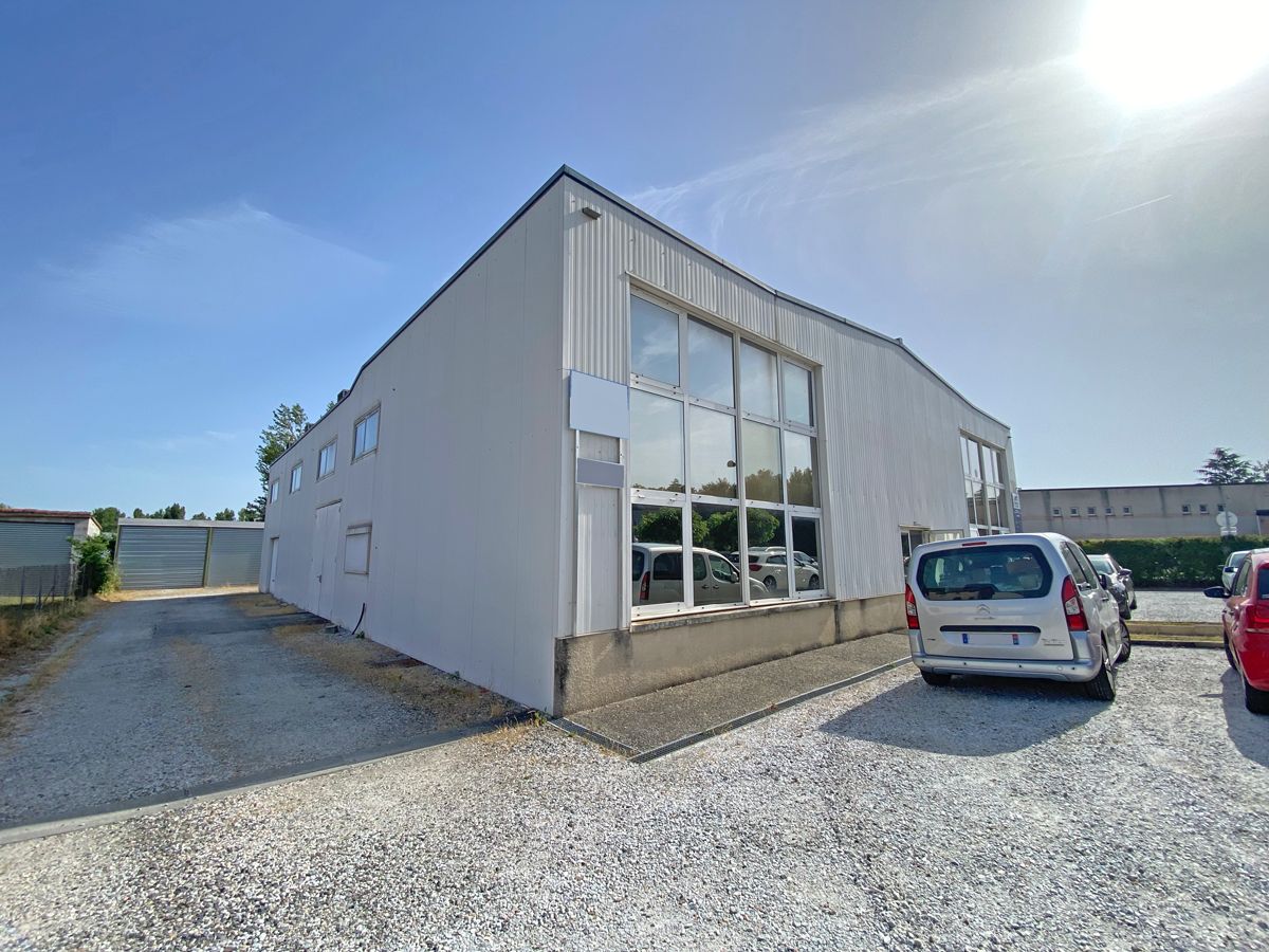 Location bureaux 300.00 m² à MONTRABE
