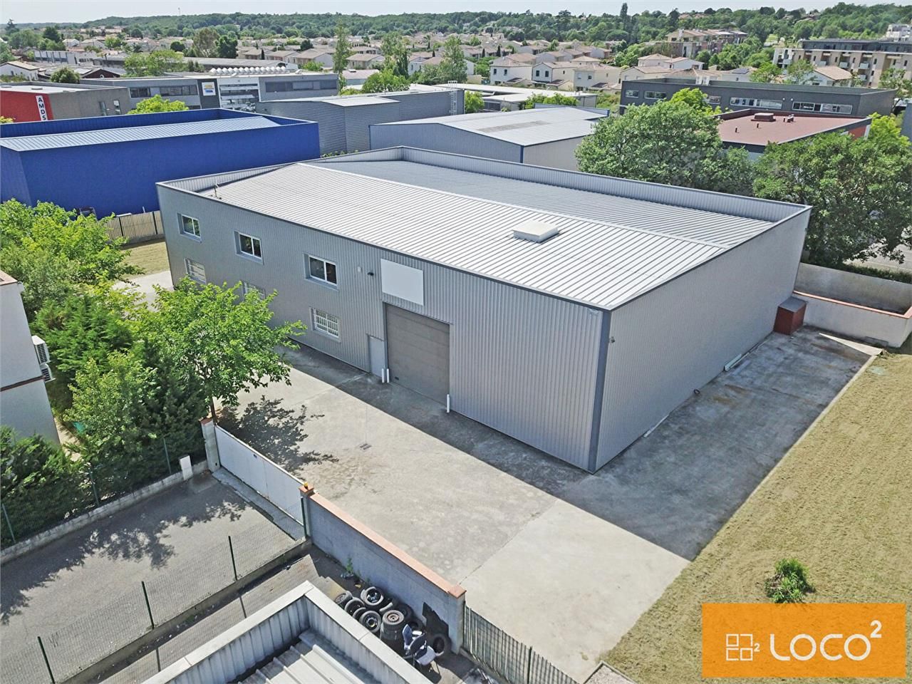 Location local 745.00 m² à COLOMIERS