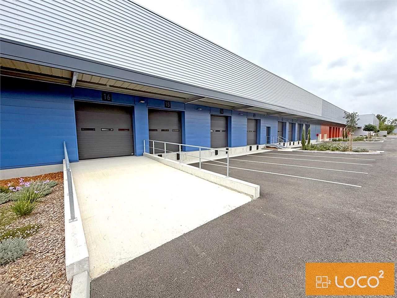 Location local 6750.00 m² à TOULOUSE