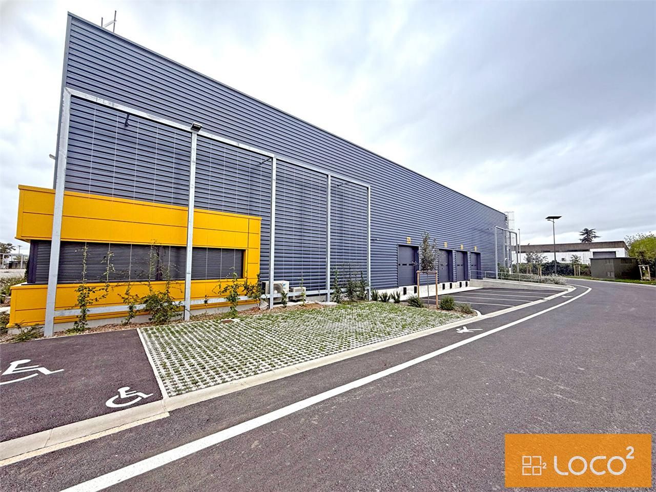 Location local 4476.00 m² à TOULOUSE