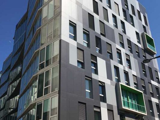 Location bureaux 3397 m² divisibles à partir de 122 m²