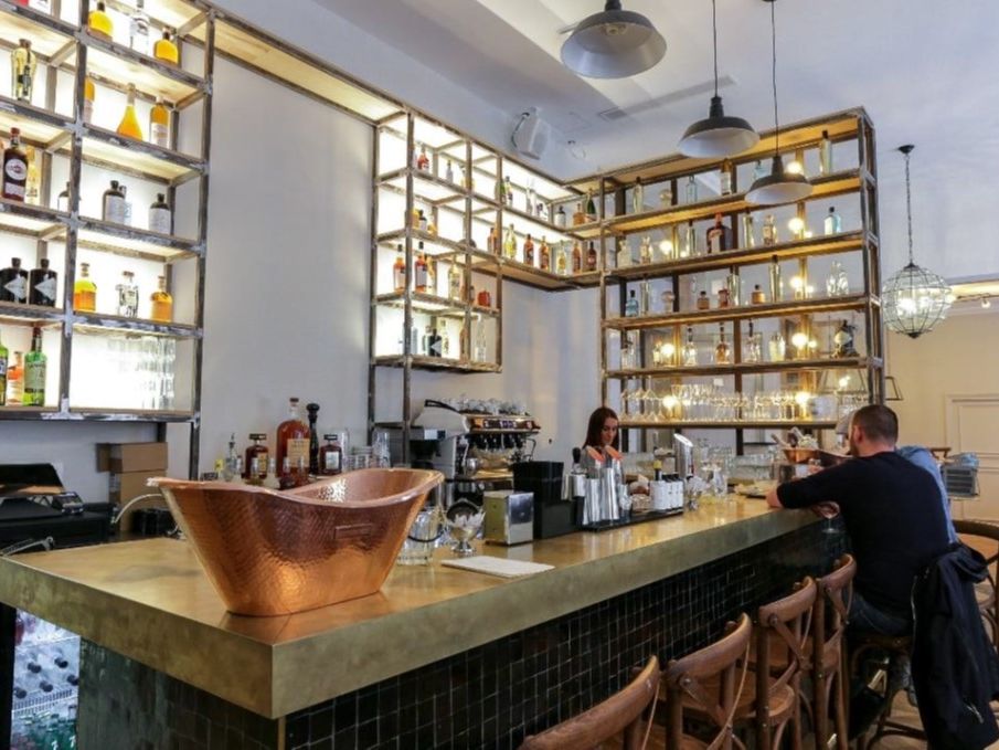 Location centre d'affaires 4000 m² non divisibles