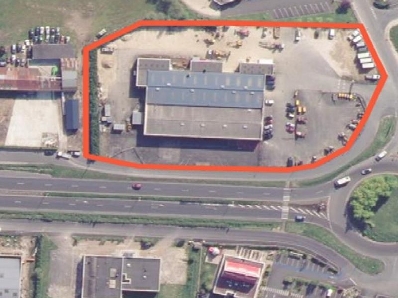 Location bureaux 2000 m² non divisibles