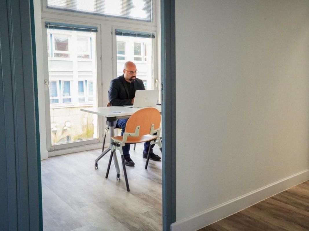 Location centre d'affaires 17 m² divisibles à partir de 9 m²