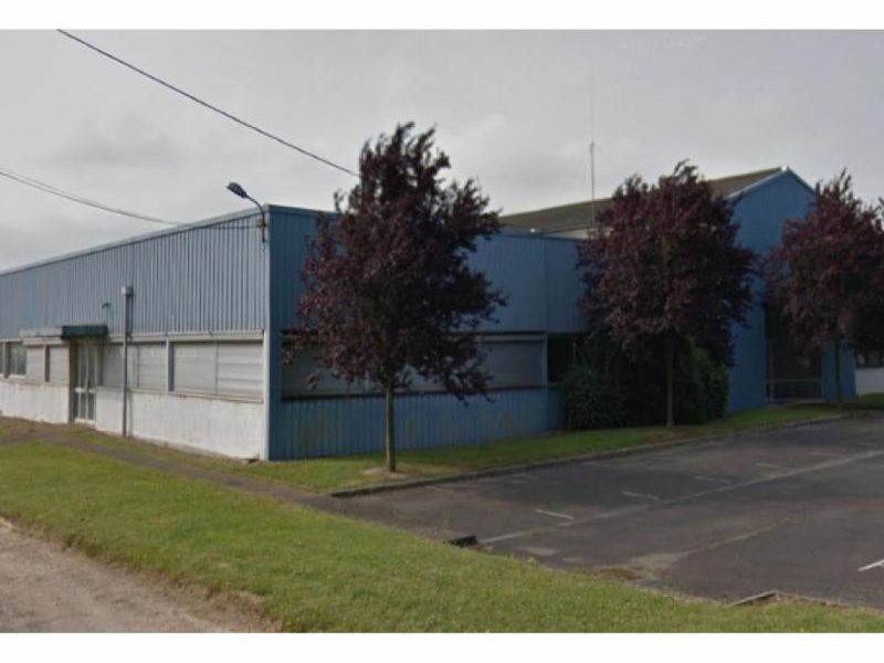 Location entrepôts 4000 m² non divisibles