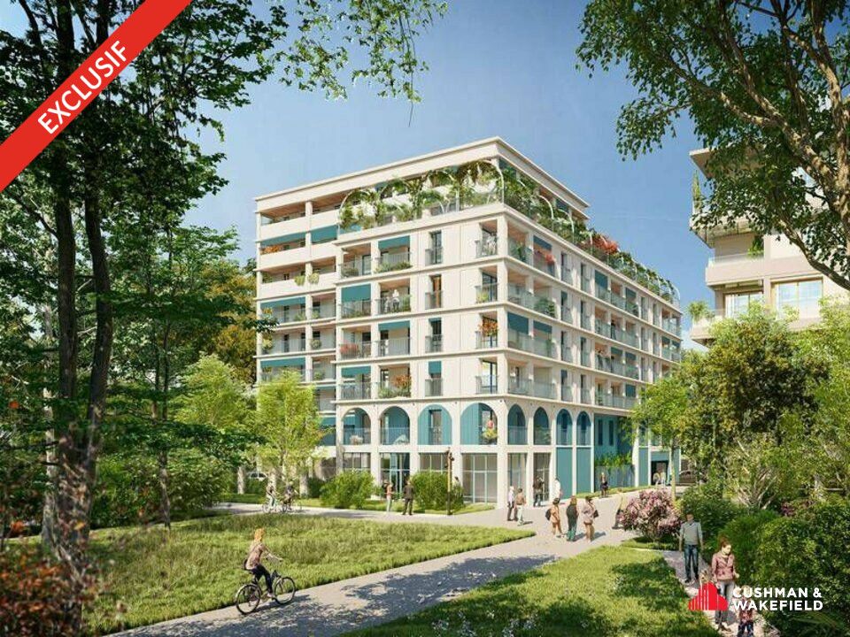 Location local commercial 626.8 m² divisibles à partir de 155.9 m²