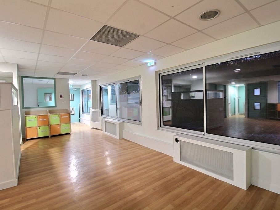 Location bureaux 97 m² non divisibles