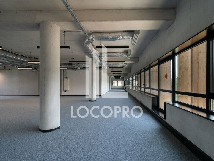 914.51 m² pour ce bureaux en location à Nice