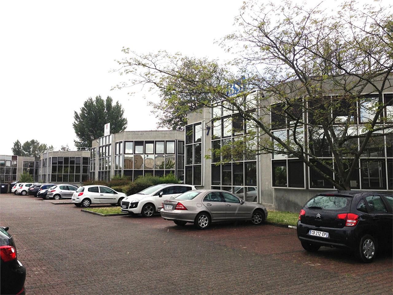 Location bureaux 95.00 m² à BRUGES