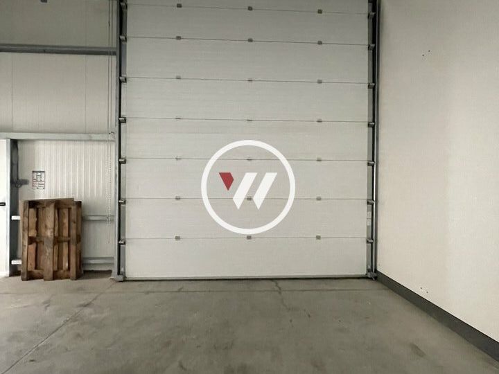 LOCAL D'ACTIVITE PARC CLOS ET SECURISE