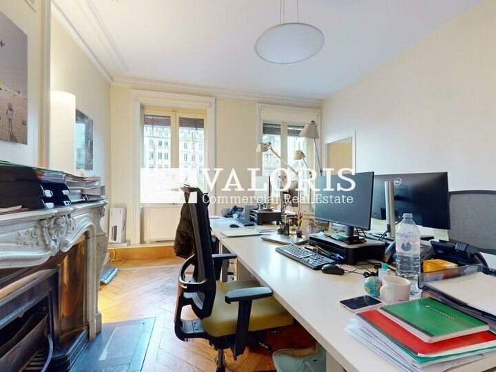 475 m² pour ce bureaux en location à Lyon 2