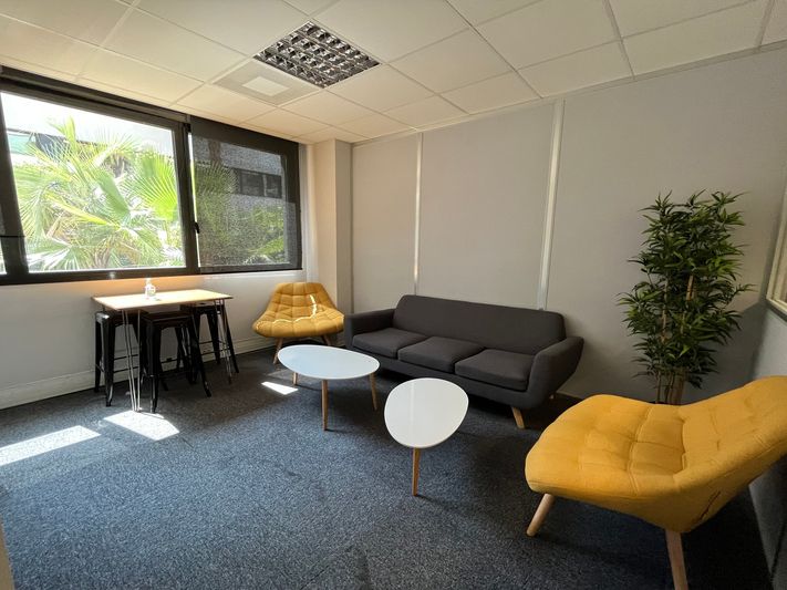 Location bureaux 257 m² non divisibles