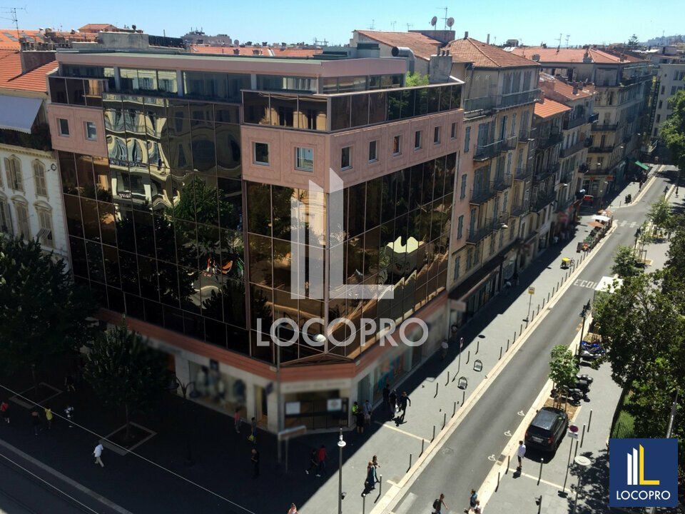 A LOUER - BUREAUX - 327 M2 - NICE CENTRE VILLE