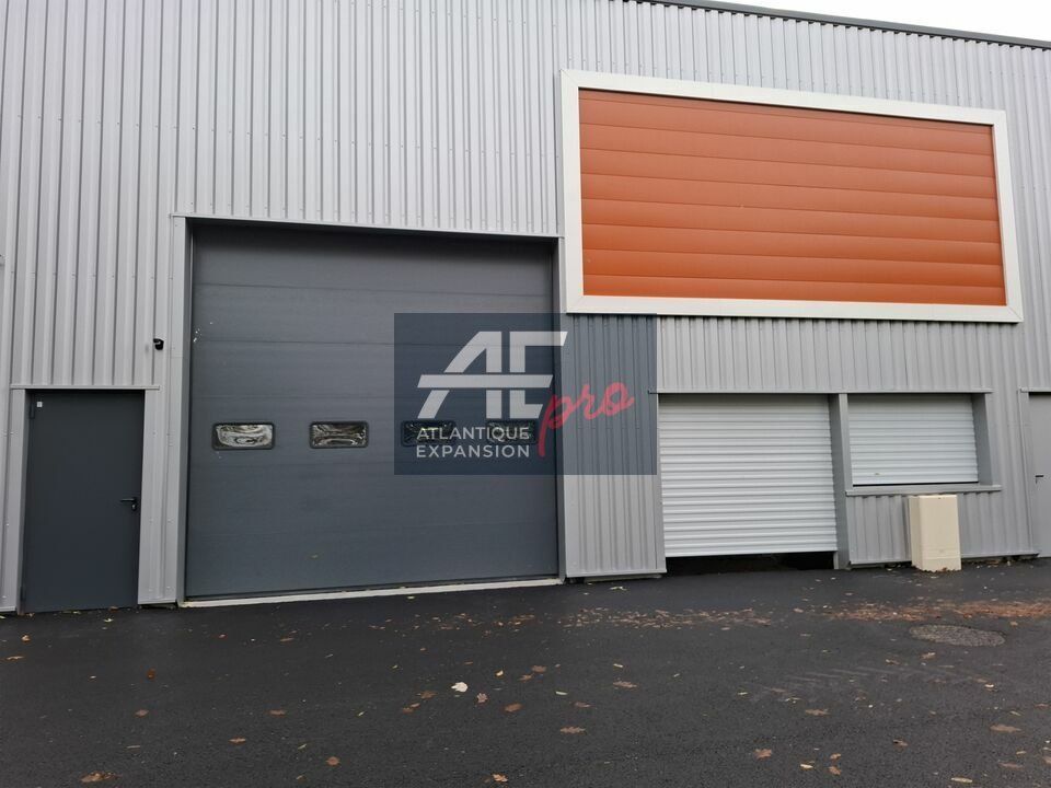 Local d'activité - entrepôt à vendre secteur La Chapelle des Marais par Atlantique Expansion Pro
