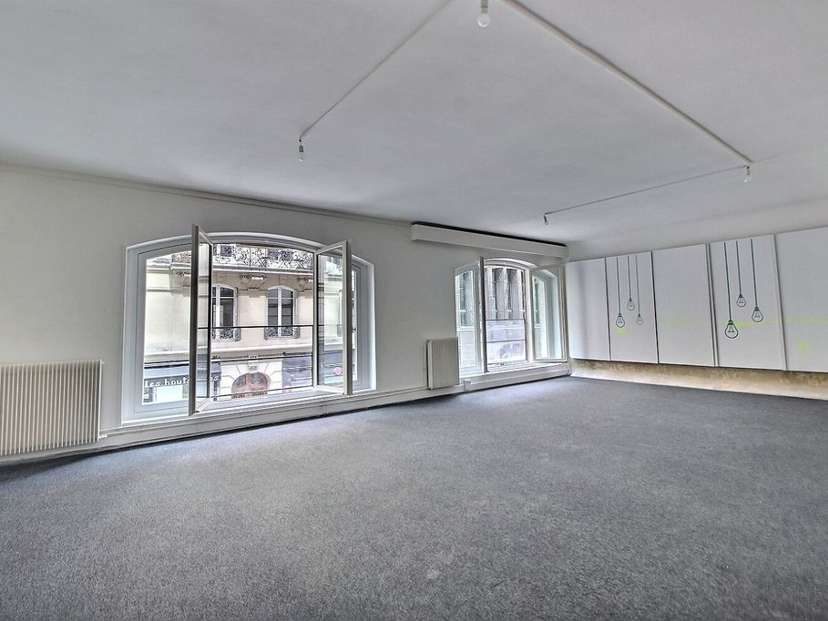 Location bureaux 256 m² non divisibles