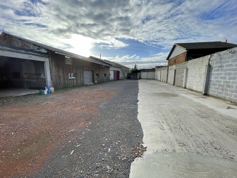 Vente local d''activites 460 m² non divisibles