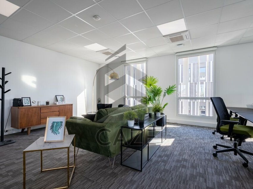 Location bureaux 502 m² divisibles à partir de 251 m²