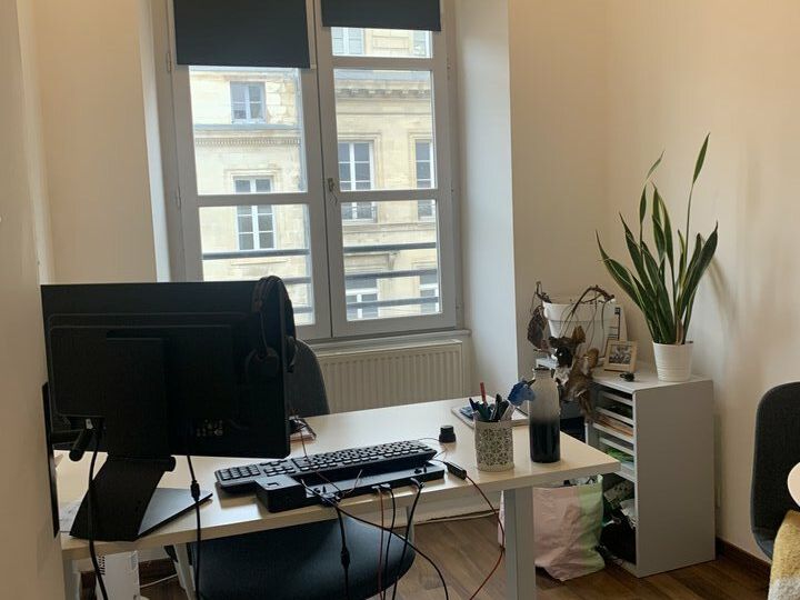 BUREAUX A LOUER - COURS DE L'INTENDANCE