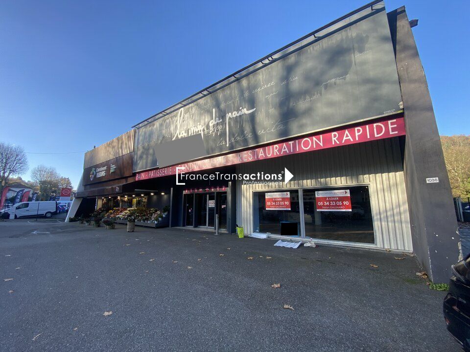 A LOUER LOCAL COMMERCIAL 400 m² AXE CAHORS