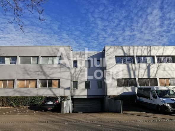 Vente bureaux 278 m² non divisibles