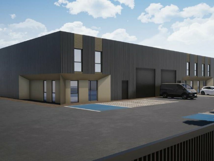 Vente local d''activites 2267 m² divisibles à partir de 172 m²