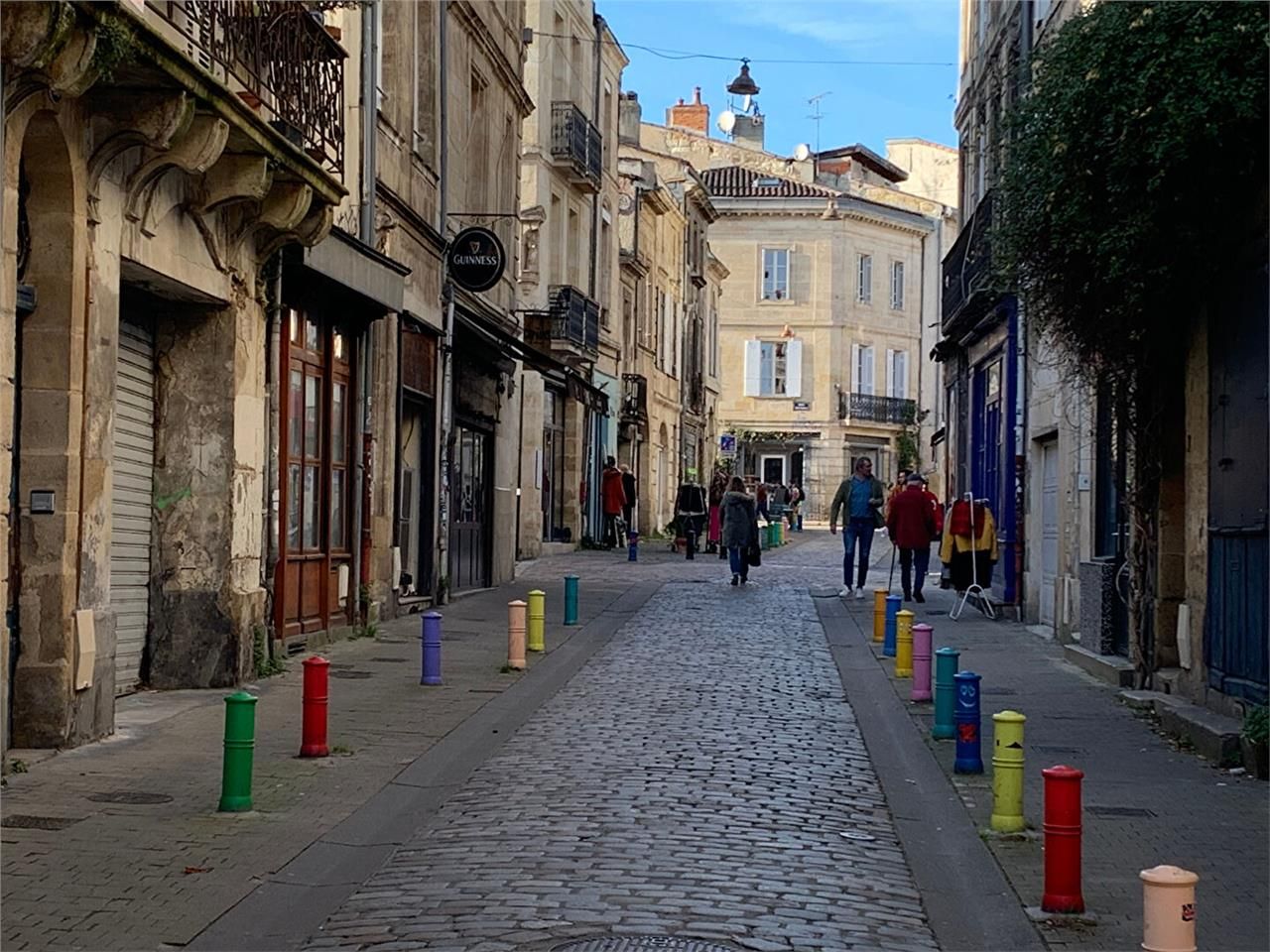 Location local commercial 20.00 m² à BORDEAUX