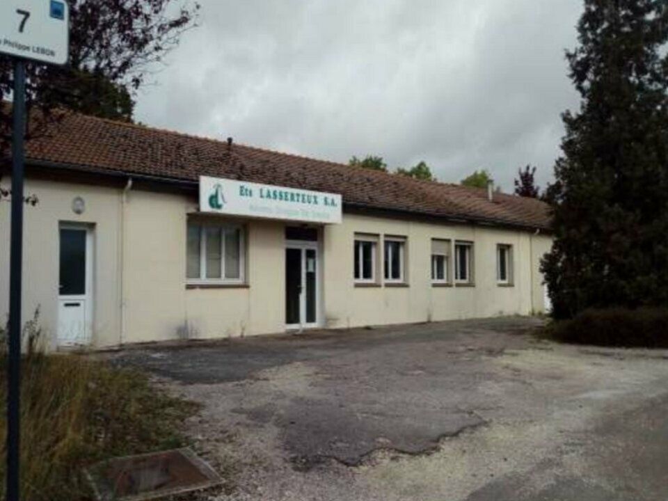 Vente local d''activites 550 m² non divisibles