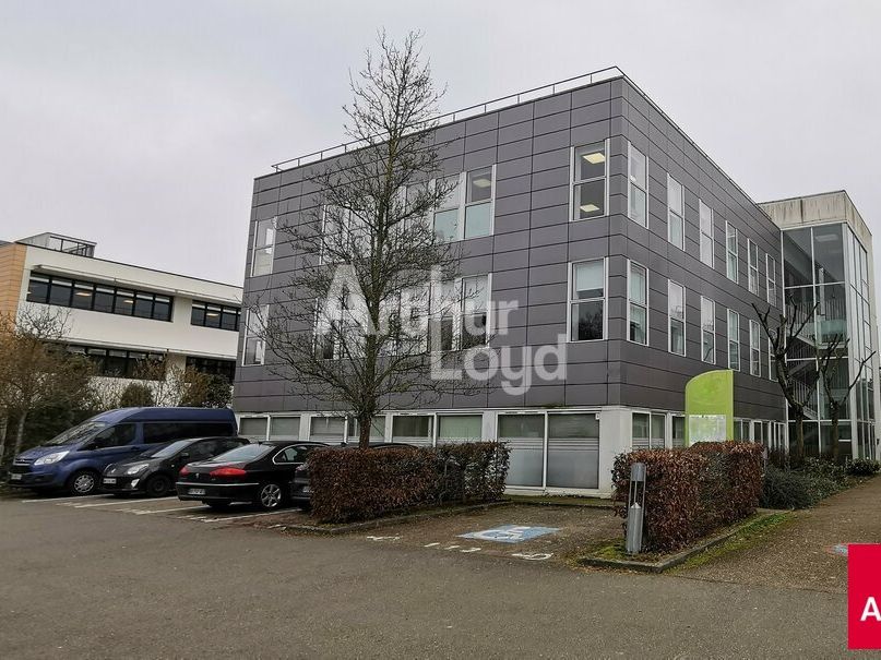 Location bureaux 273 m² non divisibles