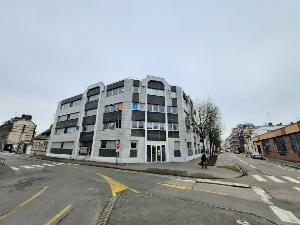 Vente bureaux 301 m² non divisibles