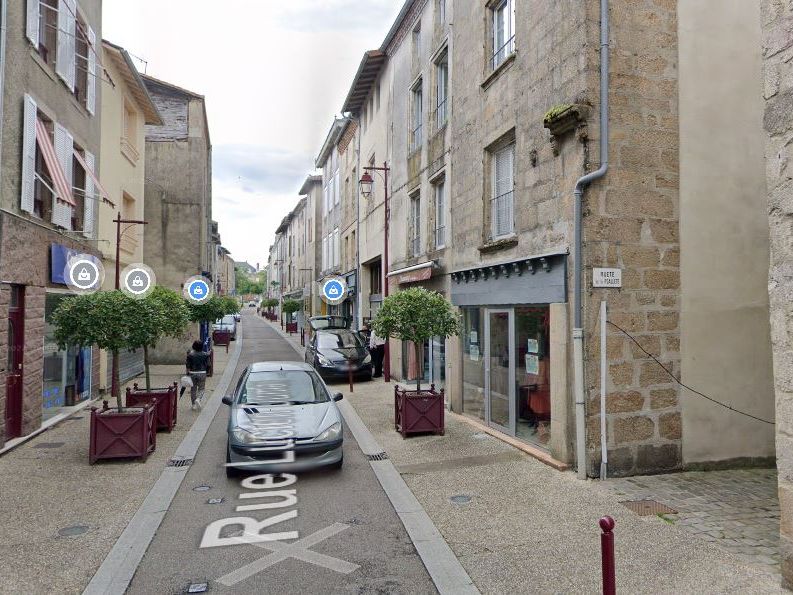 Vente fonds de commerce 100.00 m² à SAINT JUNIEN