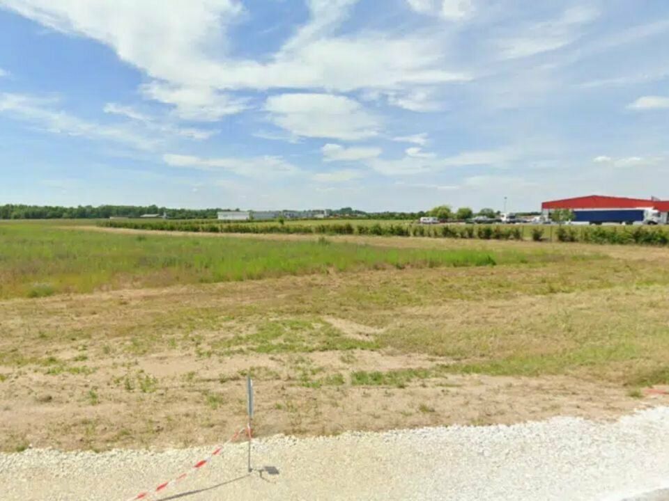 Vente terrain 90000 m² divisibles à partir de 10000 m²