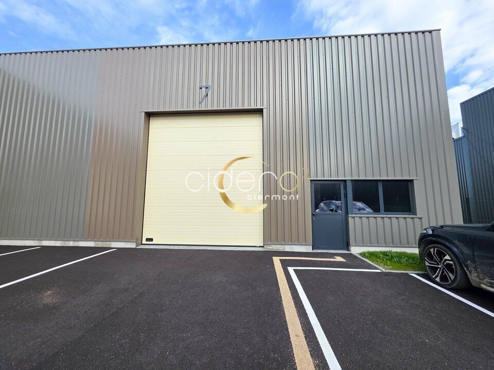 A louer local d'activité neuf La Roche Blanche 63670