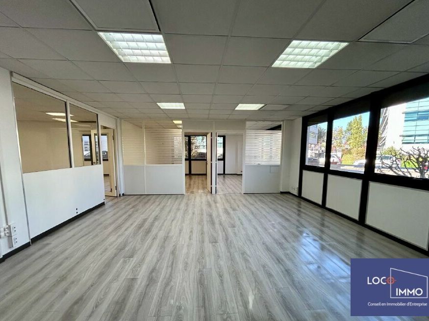 Location bureaux 139 m² non divisibles