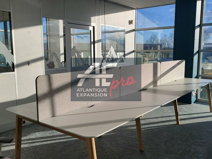 Bureau rénové à louer Malville par Atlantique Expansion Pro