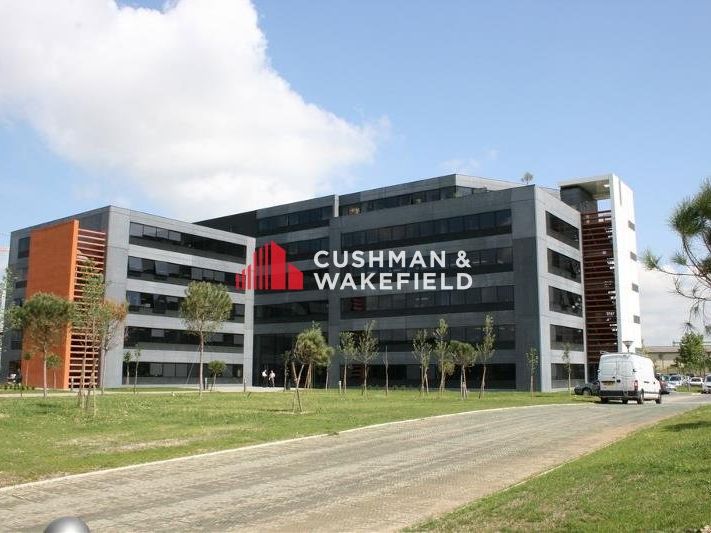 Location bureau - 448 m²