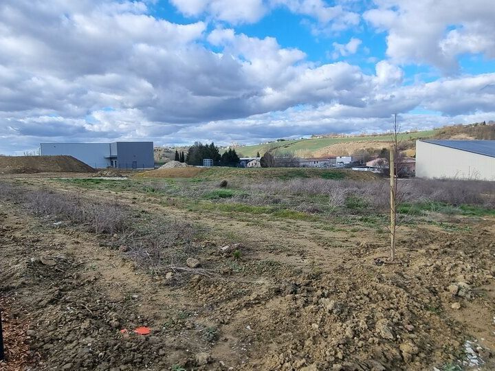 Vente terrain 1483 m² non divisibles