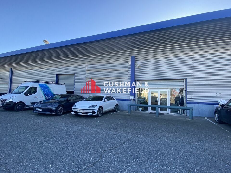 Location local d''activites 458 m² non divisibles