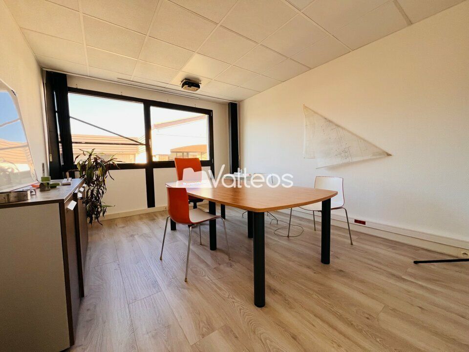 Location bureaux 130 m² non divisibles